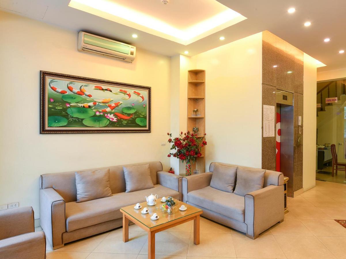 Oyo 210 Saki Hotel Hanoi Esterno foto