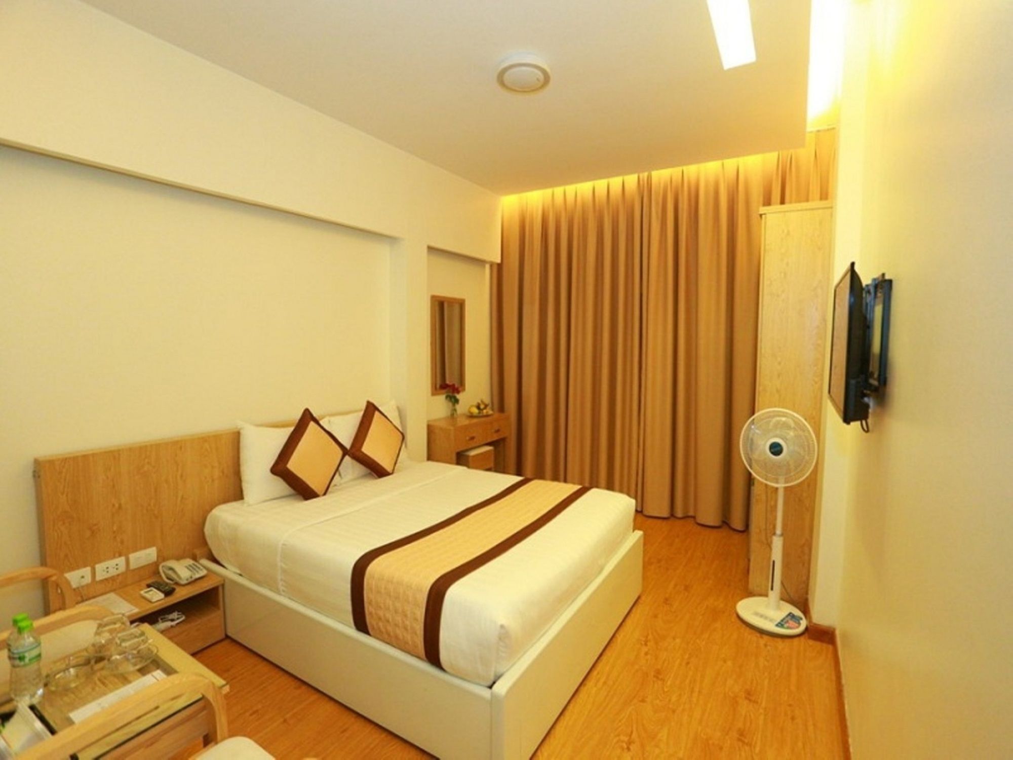 Oyo 210 Saki Hotel Hanoi Esterno foto