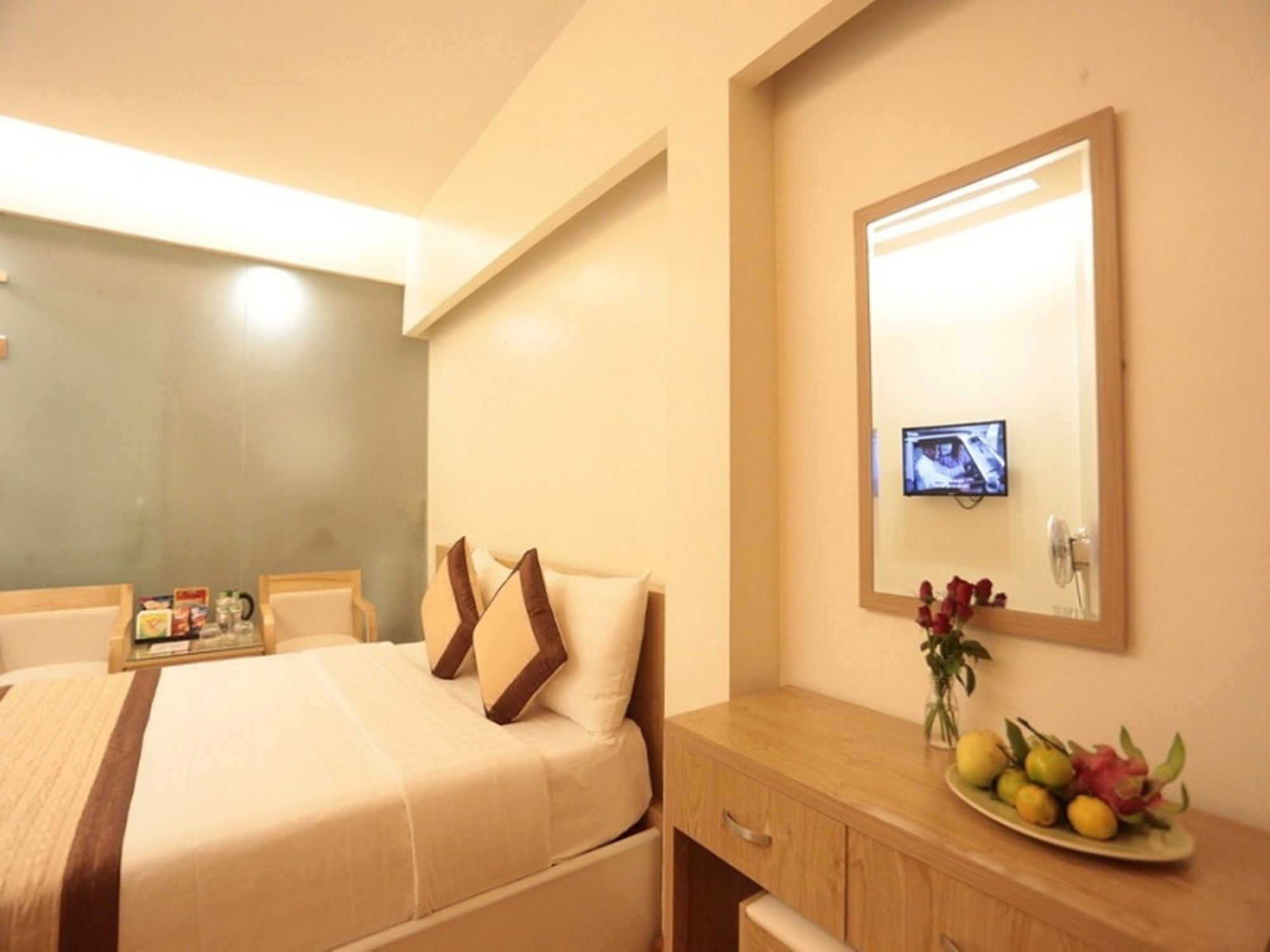 Oyo 210 Saki Hotel Hanoi Esterno foto