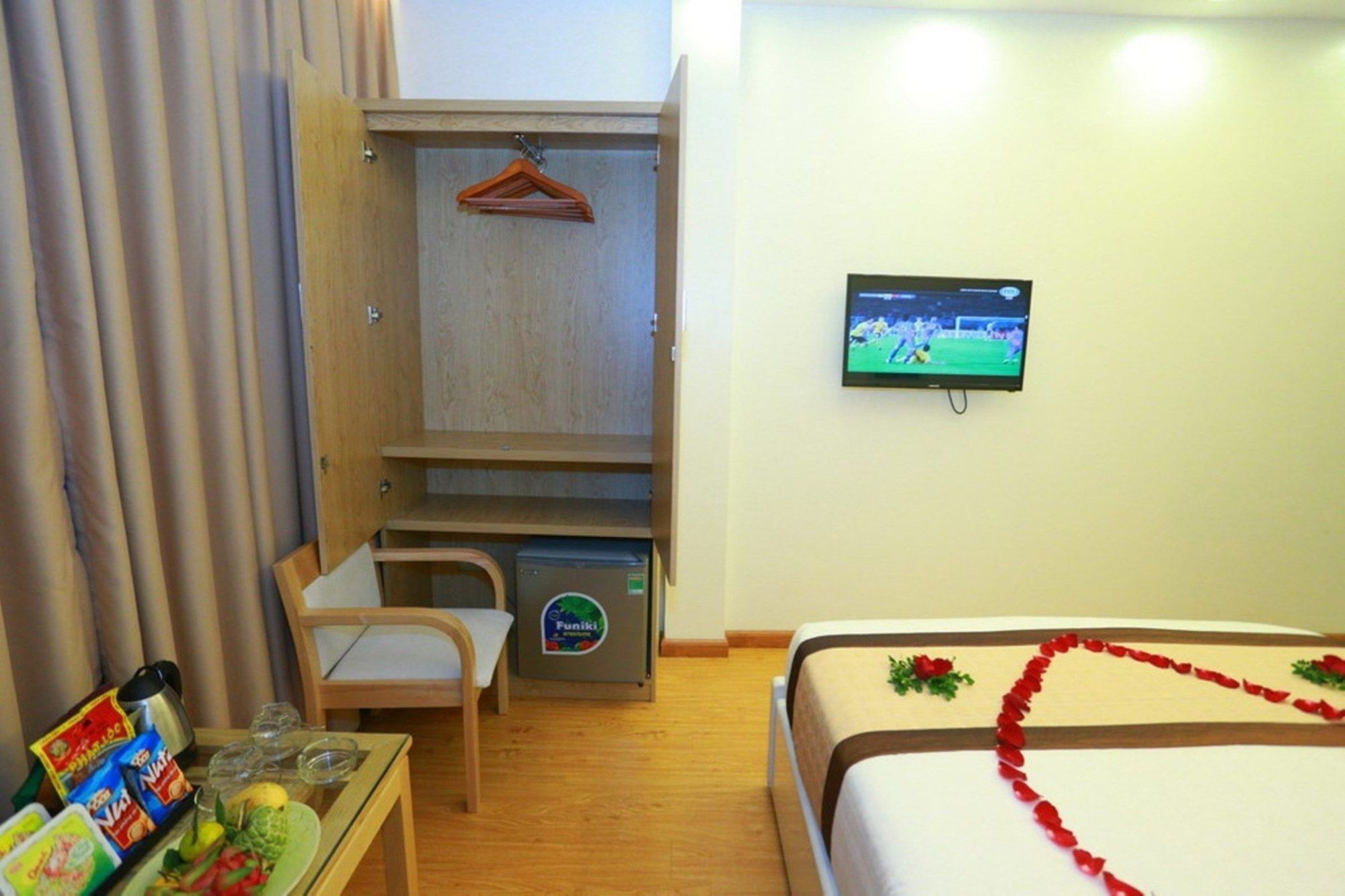 Oyo 210 Saki Hotel Hanoi Esterno foto
